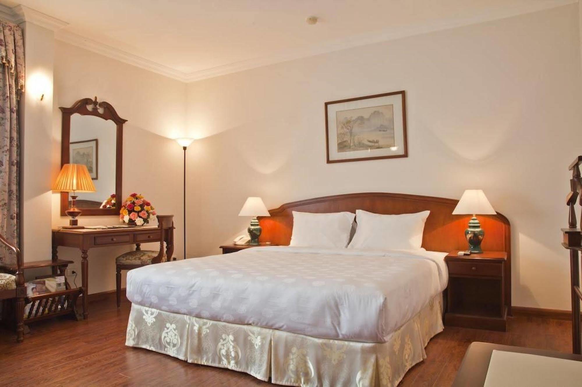 Green Park Hotel 河内 外观 照片