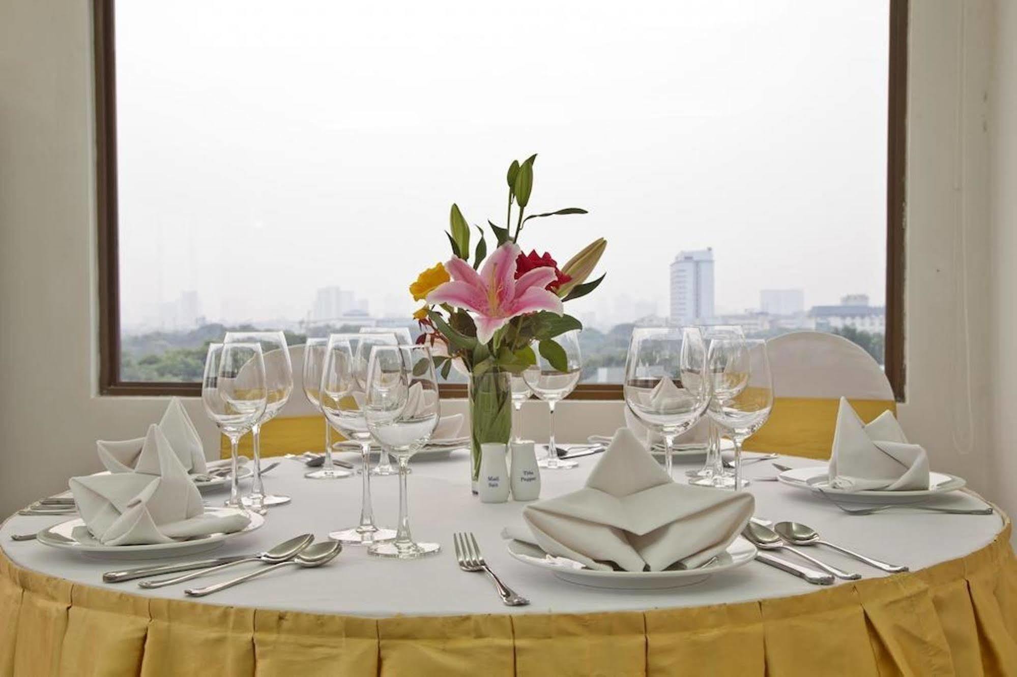 Green Park Hotel 河内 外观 照片